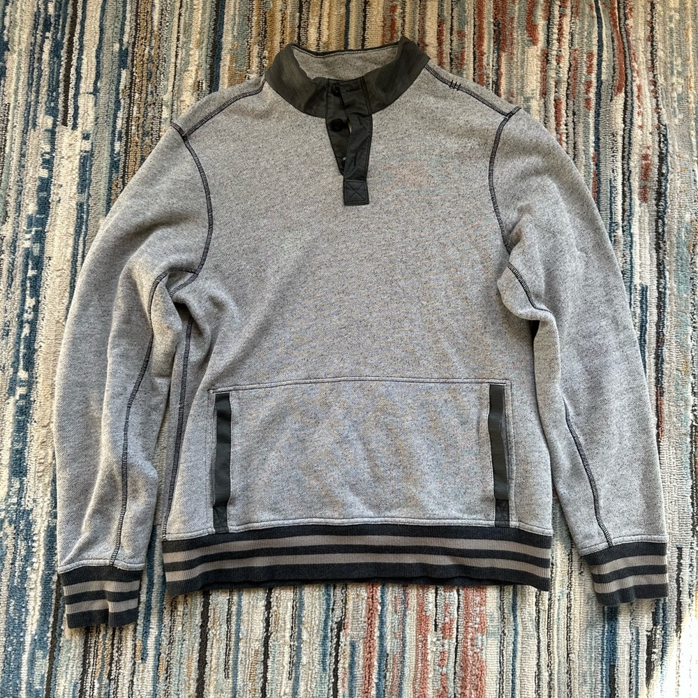 Lululemon Mens Sweater